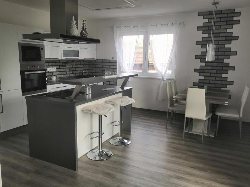 Apartman U Frysavky Frysava Екстер'єр фото